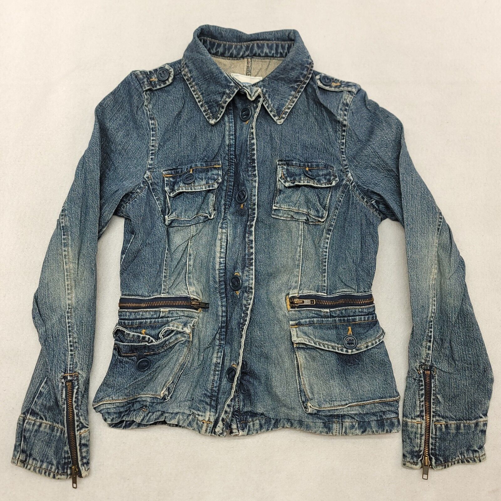 Old Navy Old Navy Casual Button Denim Jean Jacket Womens Size M Blue Size M / US 6-8 / IT 42-44 - 2 Thumbnail