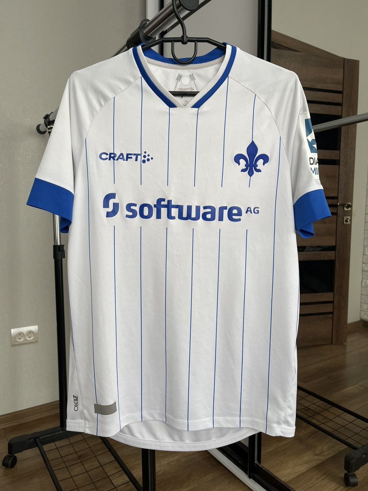 Other 2021/2022 Craft SV Darmstadt Soccer Jersey T-Shirt Tee Size US M / EU 48-50 / 2 - 3 Thumbnail