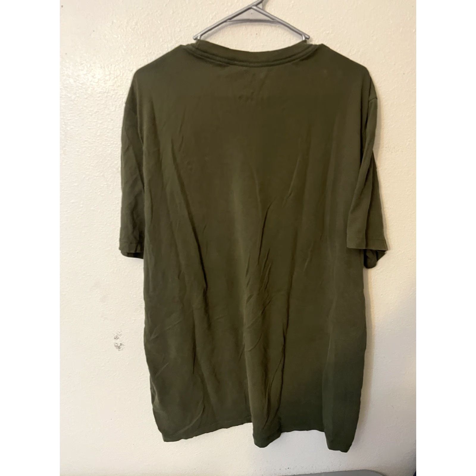 Nike Men's Nike Dri-Fit Green T-Shirt XL Logo Dots Fade Short Sleeve Crew Neck Nike Dri-Fit Logo Sports Streetwear 90s Mens Size US XL / EU 56 / 4 - 3 Thumbnail
