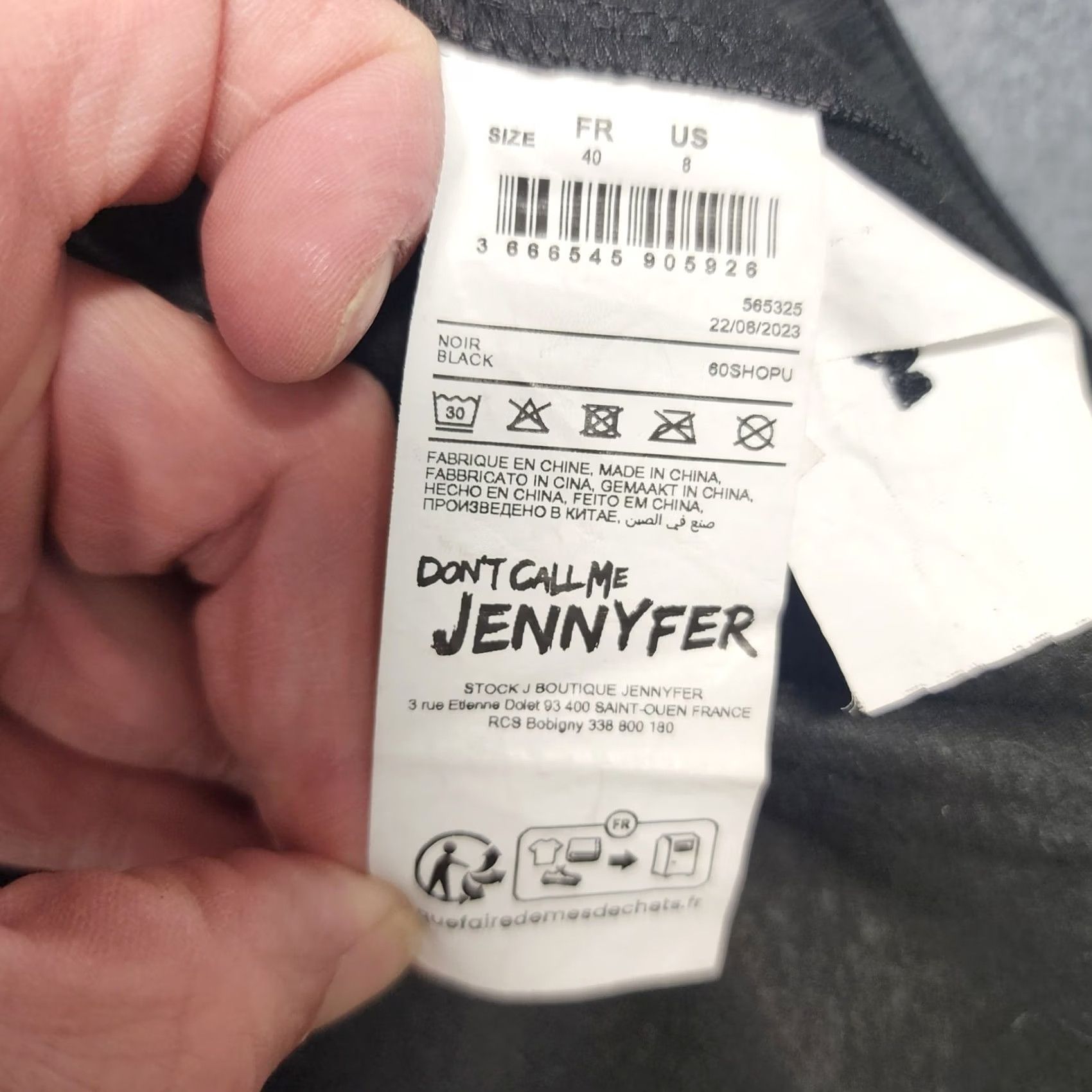 Vintage VINTAGE Dont Call Me Jennyfer Skort Skirt Womens 8 Black Faux Vegan Leather Cargo Goth 90s Punk Gothic Mini Zip Mens? Size 30" / US 8 / IT 44 - 7 Thumbnail