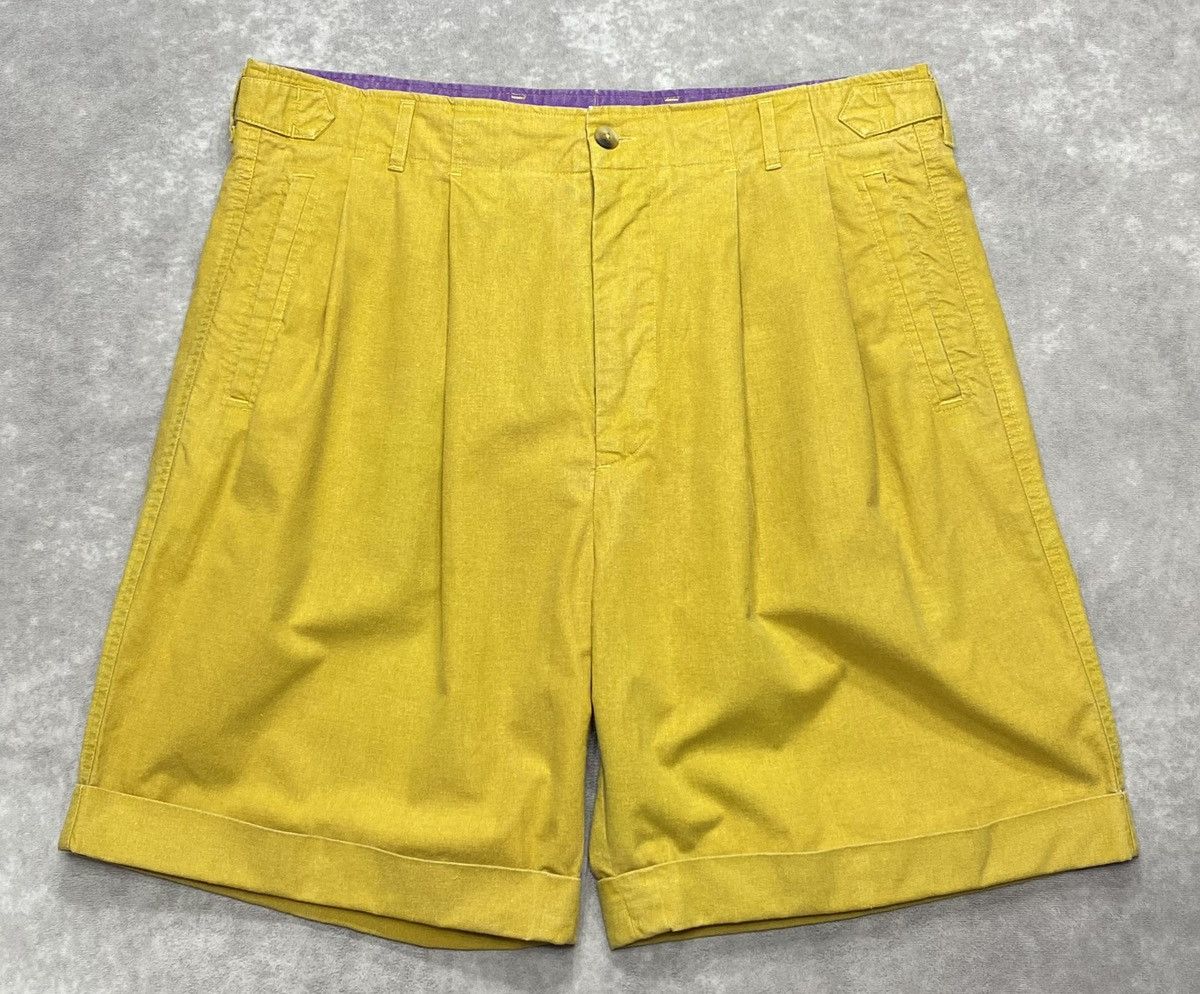 Nautica 90’s Vintage Nautica Gold Basic Shorts Size US 36 / EU 52 - 1 Thumbnail