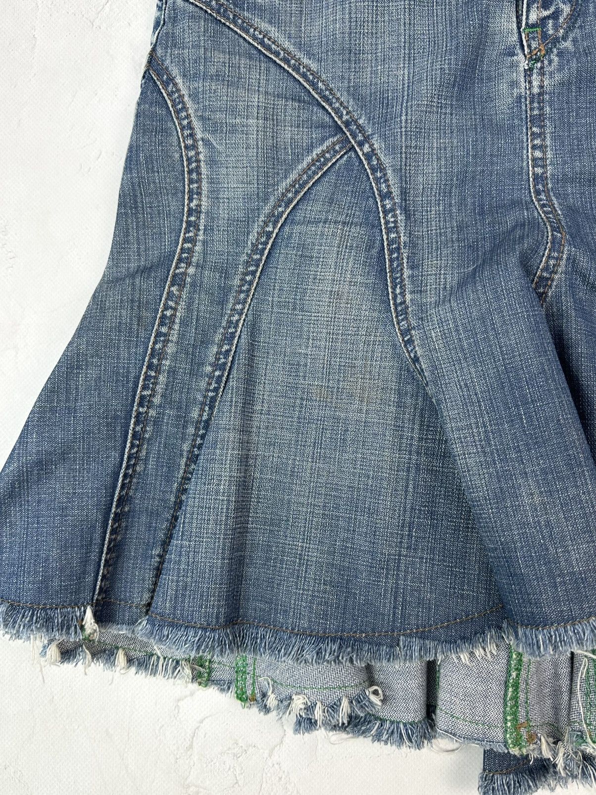 20471120 Vintage Blue Denim Mini Skirt Size 26" / US 2 / IT 38 - 6 Thumbnail