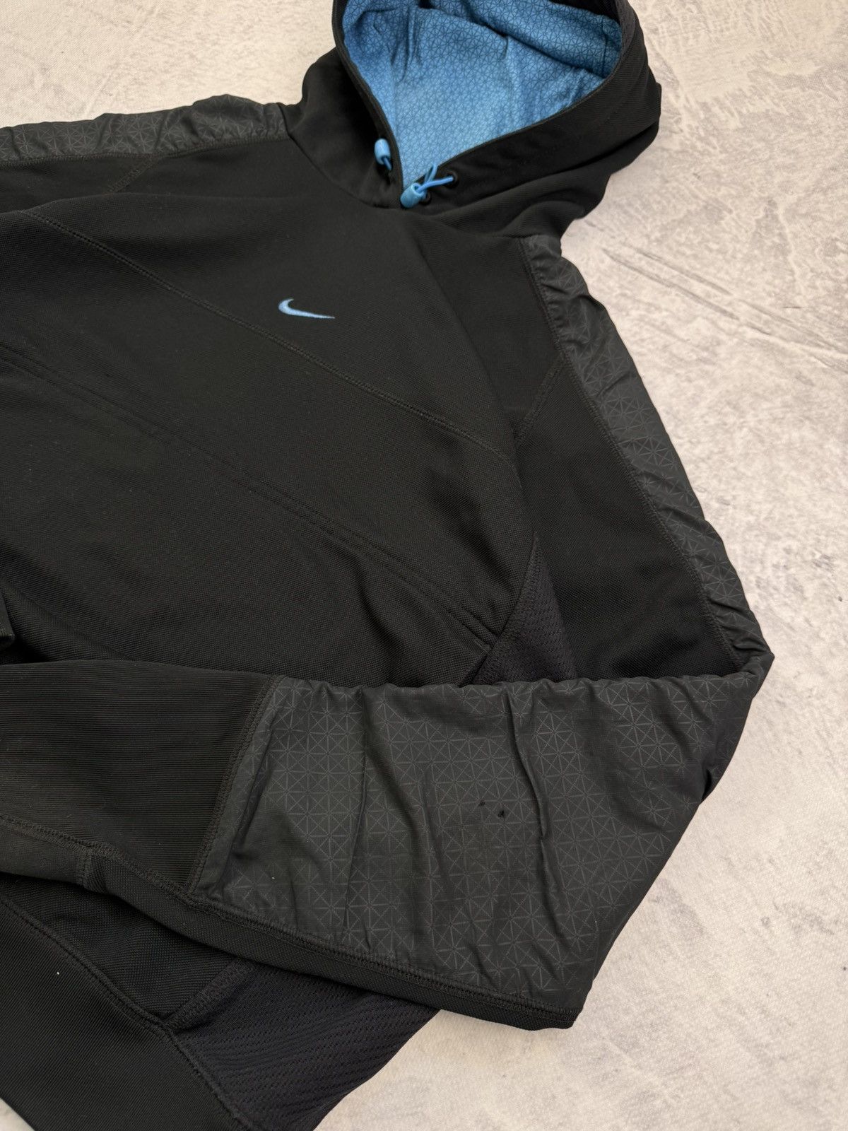 Nike × Vintage NIKE VINTAGE CENTER LOGO OVERSIZE BOXY HOODIE Size US M / EU 48-50 / 2 - 4 Thumbnail