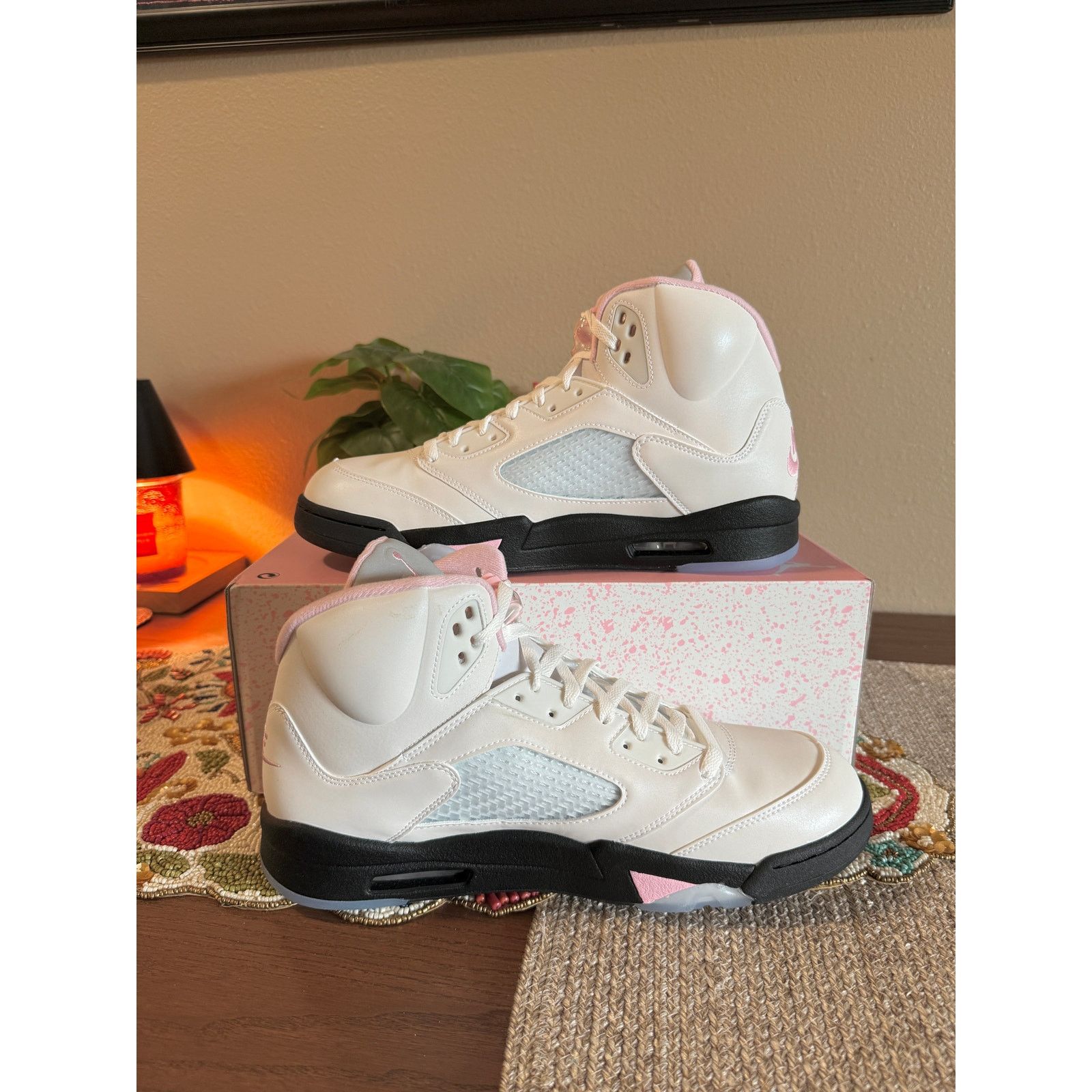 Jordan Brand × Nike Jordan 5 Retro White Medium Soft Pink Black Awake Regal Size US 13 / EU 46 - 2 Thumbnail