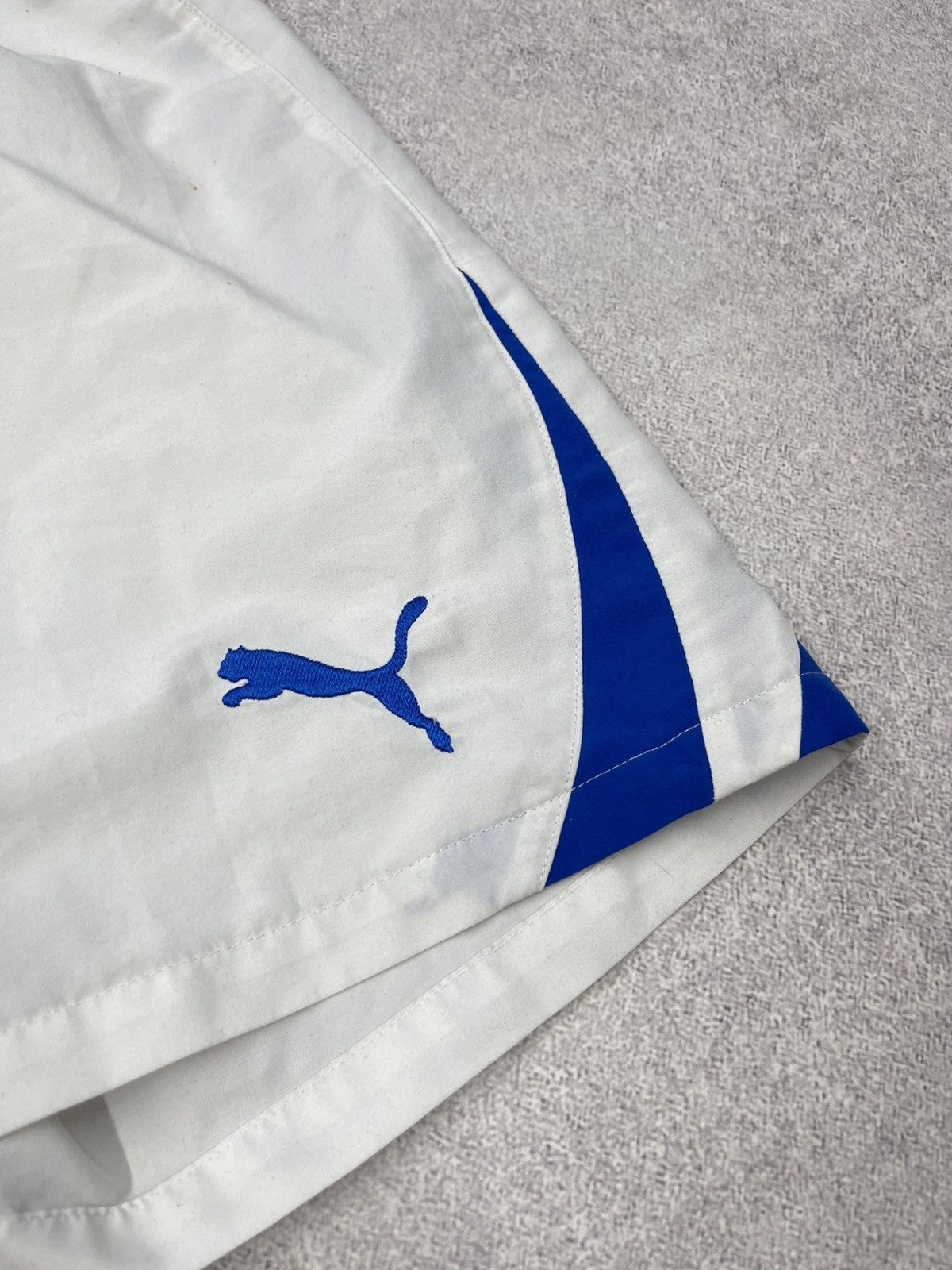 Puma Vintage Puma Italy National Team Football Shorts Y2K Size US 32 / EU 48 - 5 Thumbnail