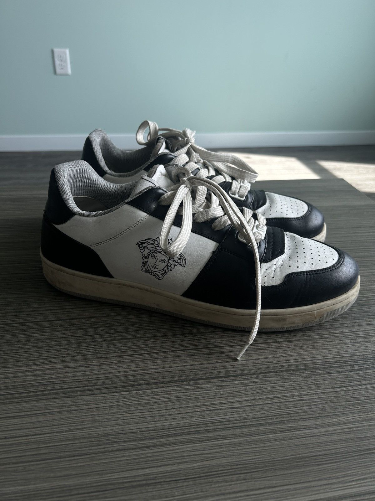 Versace Versace lowtop white and black sneakers Size US 11.5 / EU 44-45 - 1 Thumbnail