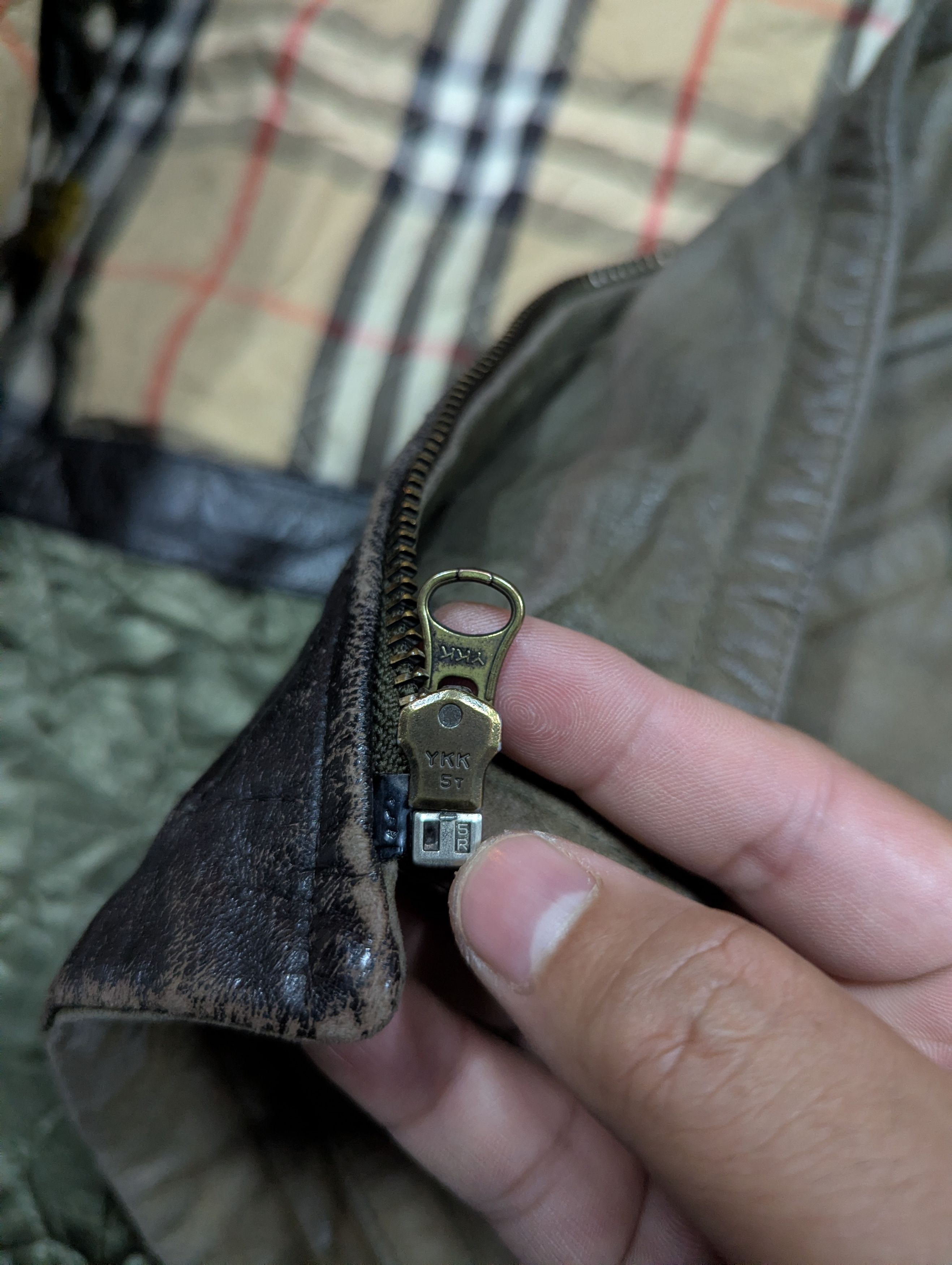 Burberry Prorsum Vintage Thrashed Burberry Prorsum Leather Field Jacket Size US M / EU 48-50 / 2 - 14 Thumbnail