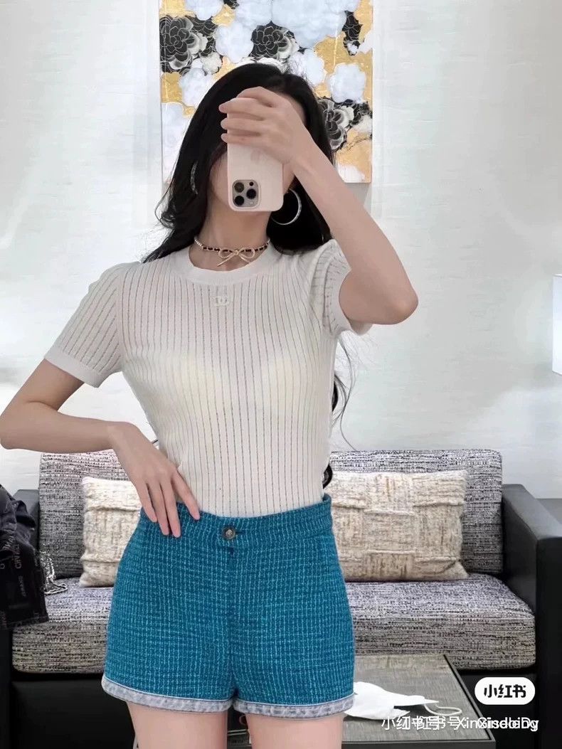 Chanel Chanel 22P Peacock Blue Tweed Woven Shorts Size 42" / US 20 - 8 Thumbnail