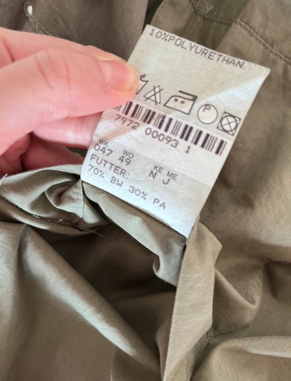 Hugo Boss Vintage oversized Hugo Boss trench coat Size US L / EU 52-54 / 3 - 8 Thumbnail