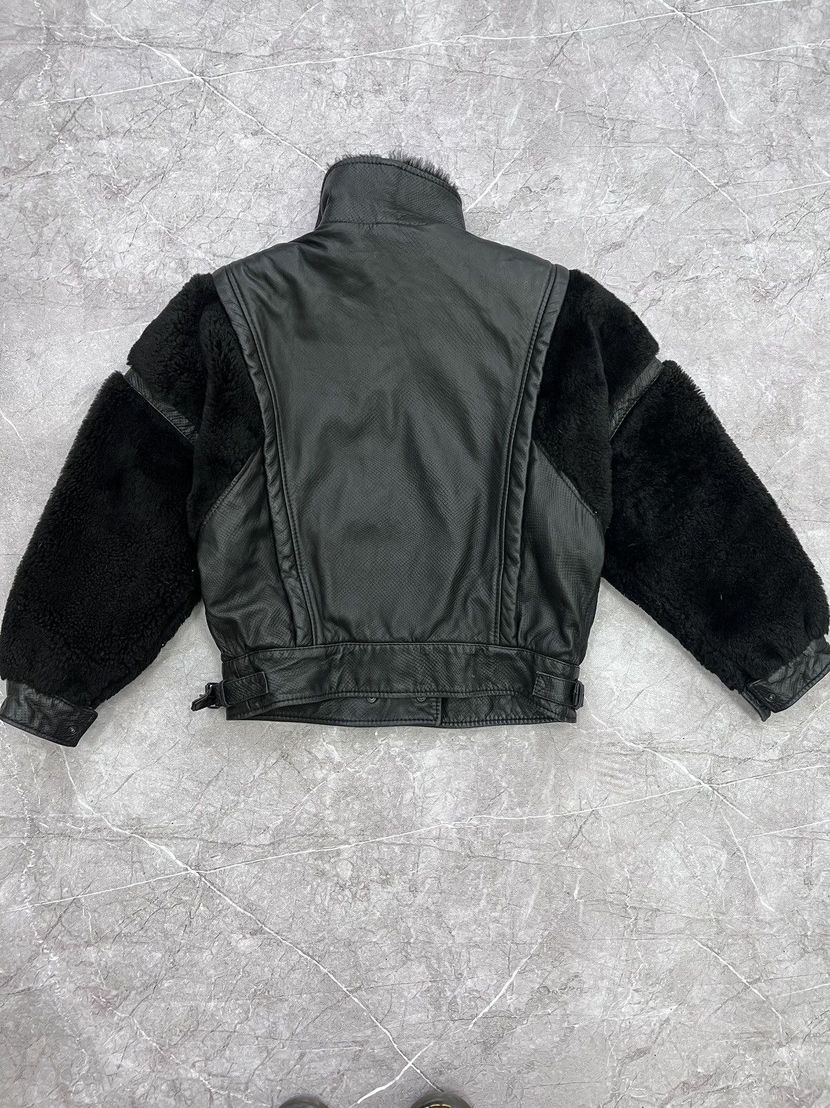 Japanese Brand × Vintage Vintage B3 Style Military Aeroforce Shearling Leather Jacket Size US S / EU 44-46 / 1 - 8 Thumbnail
