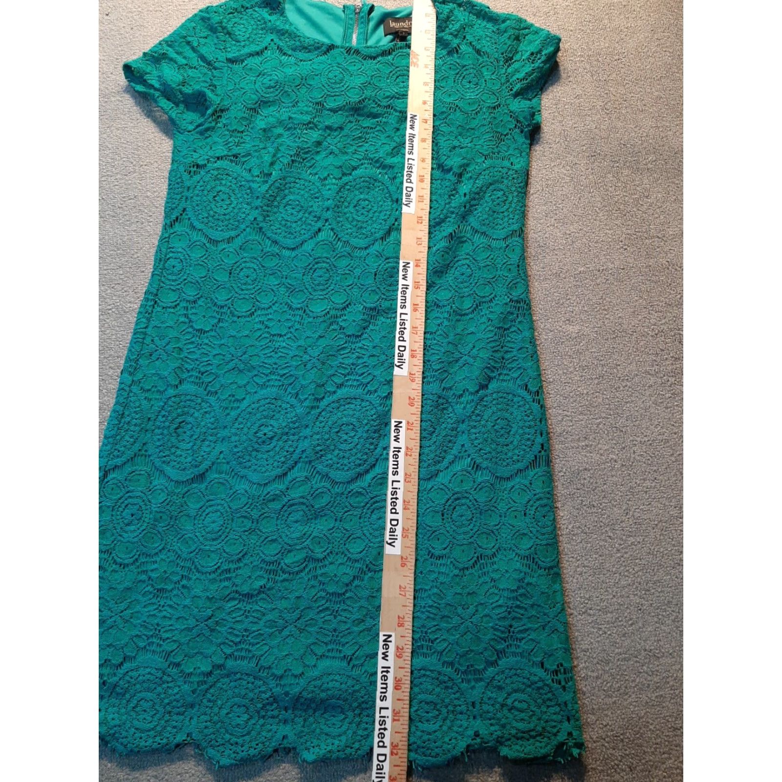 Vintage Laundry by Design Blue Dress Womens Size 2 Short Sleeve Lace Cocktail Dress Knee Length Size 26" / US 2 / IT 38 - 5 Thumbnail