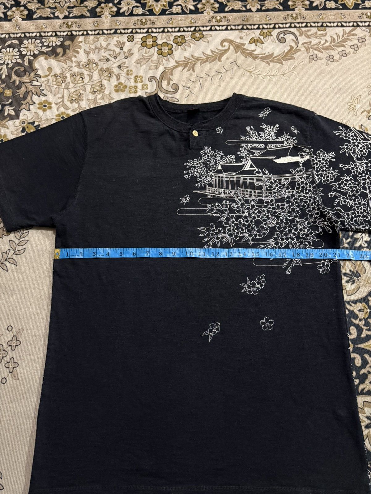 Japanese Brand Vintage Japanese Brand Sukajan Full Print Tee Size US L / EU 52-54 / 3 - 12 Thumbnail