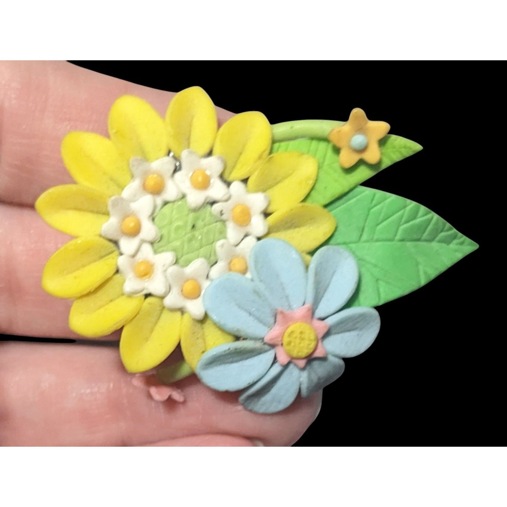 Other Cottagecore Retro Floral Handmade Signed Brooch Size ONE SIZE - 2 Thumbnail