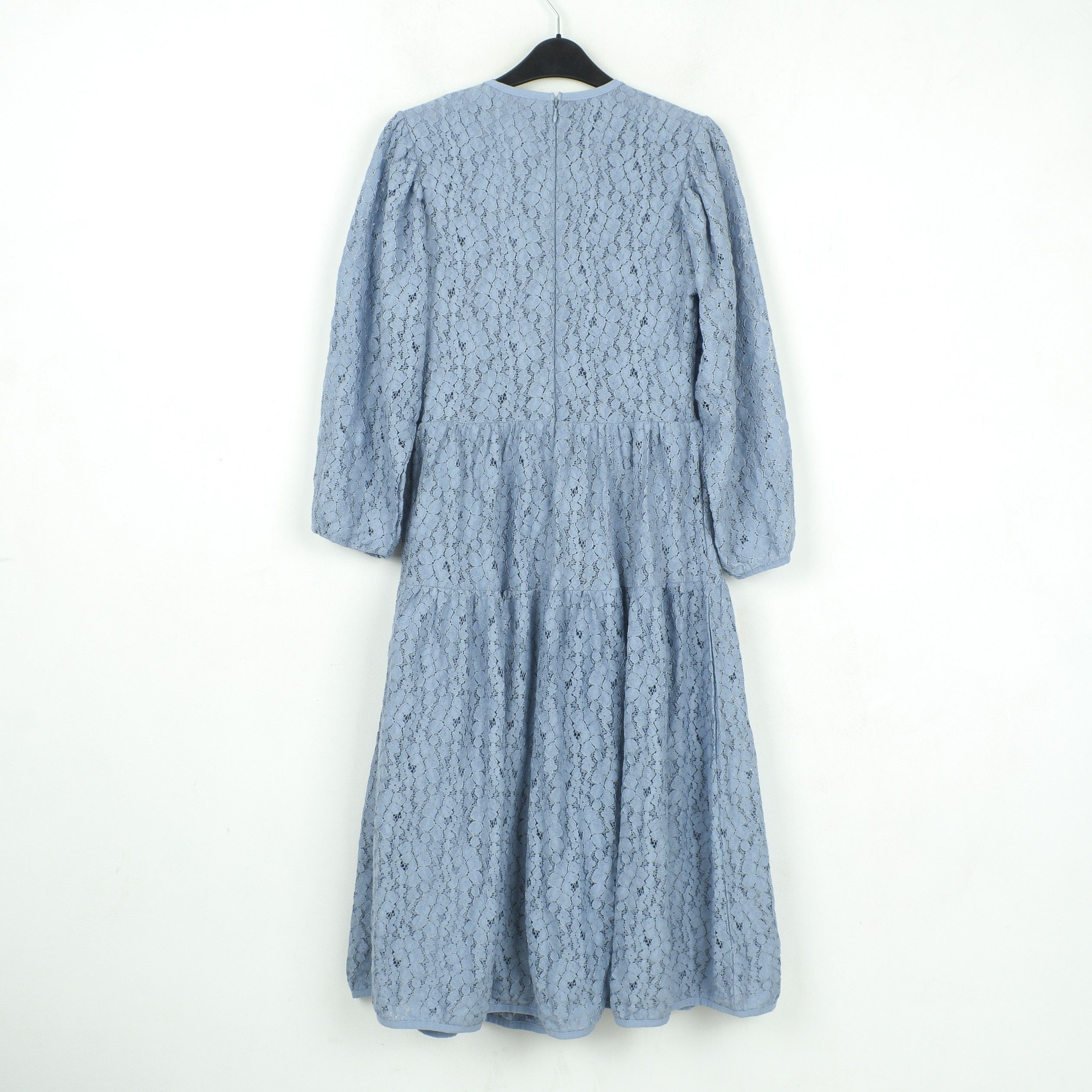 Designer NA-KD Lace Puff Sleeve Dress Midi 3/4 Sleeve Below The Knee Size S / US 4 / IT 40 - 2 Thumbnail
