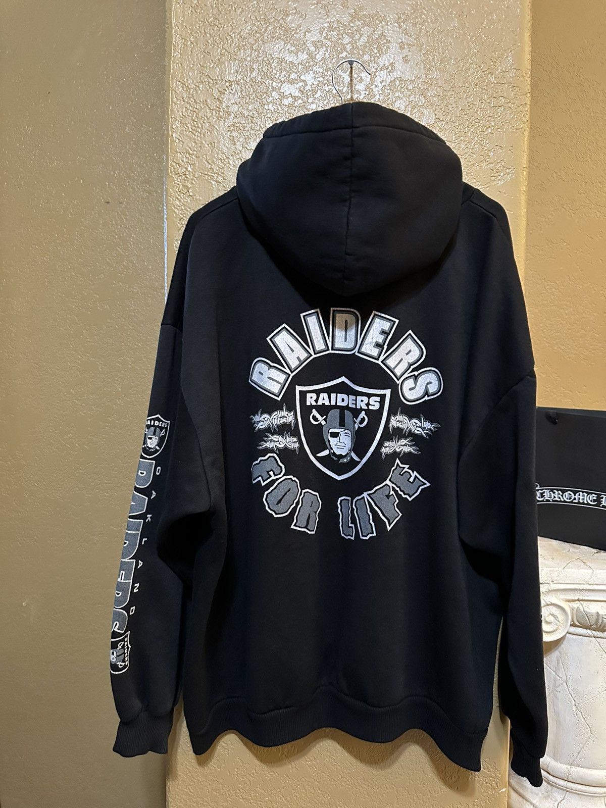 Vintage 🏴‍☠️ vintage Oakland Raiders pullover hoodie xl NFL Size US XL / EU 56 / 4 - 1 Thumbnail