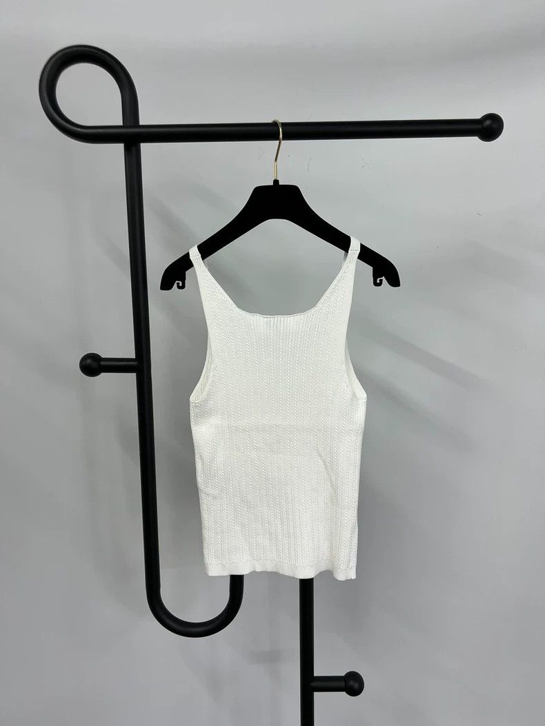 Chanel Chanel White knitted suspender vest Size XS / US 0-2 / IT 36-38 - 2 Thumbnail