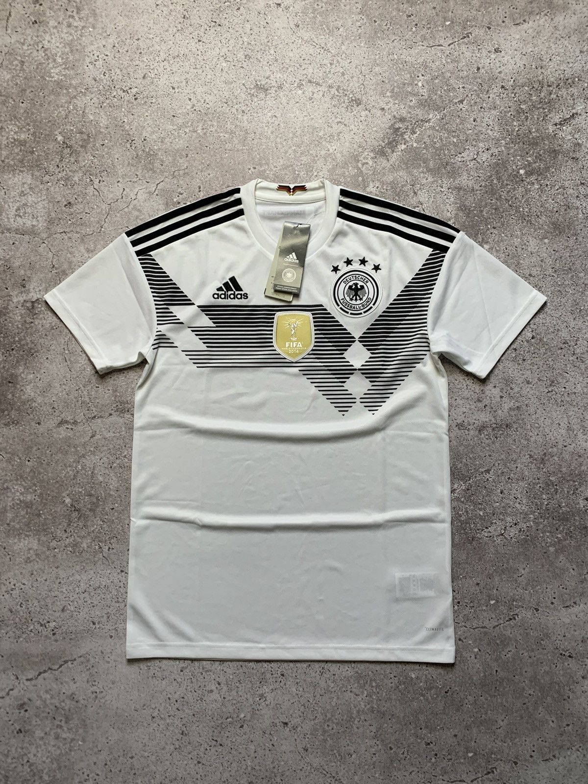 Adidas Germany 2017 2018 home Adidas jersey soccer deutschland kit Size US S / EU 44-46 / 1 - 1 Thumbnail