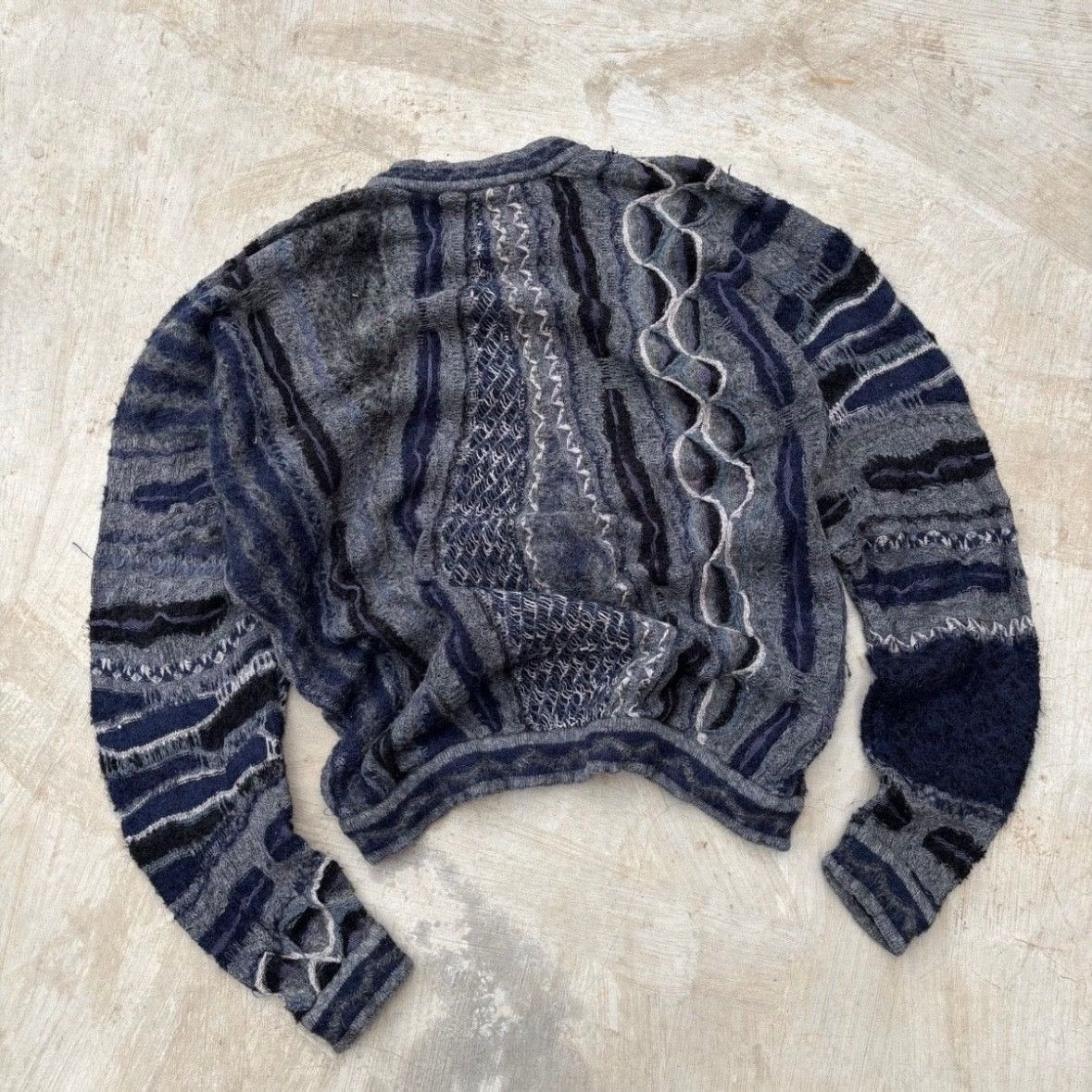 Coogi Vintage 90s Mohair Coogi 3D Knit Sweater Size US L / EU 52-54 / 3 - 5 Thumbnail
