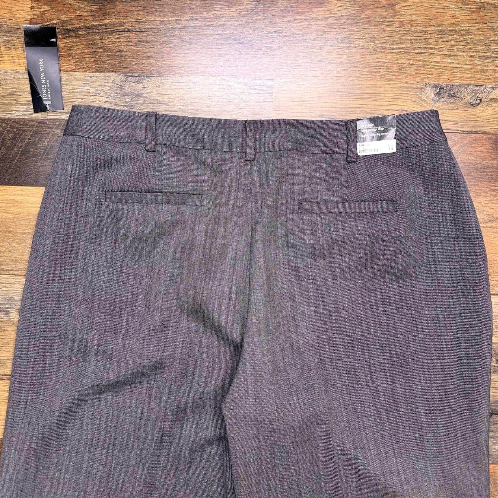 Jones New York Jones New York Modern Fit Pants Women 14 Gray Easy Care Stretch Dress Pants Regular Inseam 32 Flared Leg Size 36" / US 14 / IT 50 - 6 Thumbnail