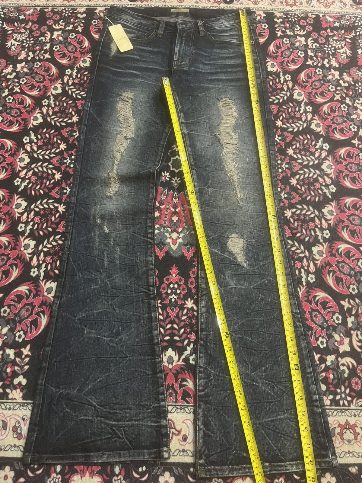 If Six Was Nine (BNWT) Japan Goa Dark Washed Cracked Distressed Flare Jeans Size US 30 / EU 46 - 12 Thumbnail