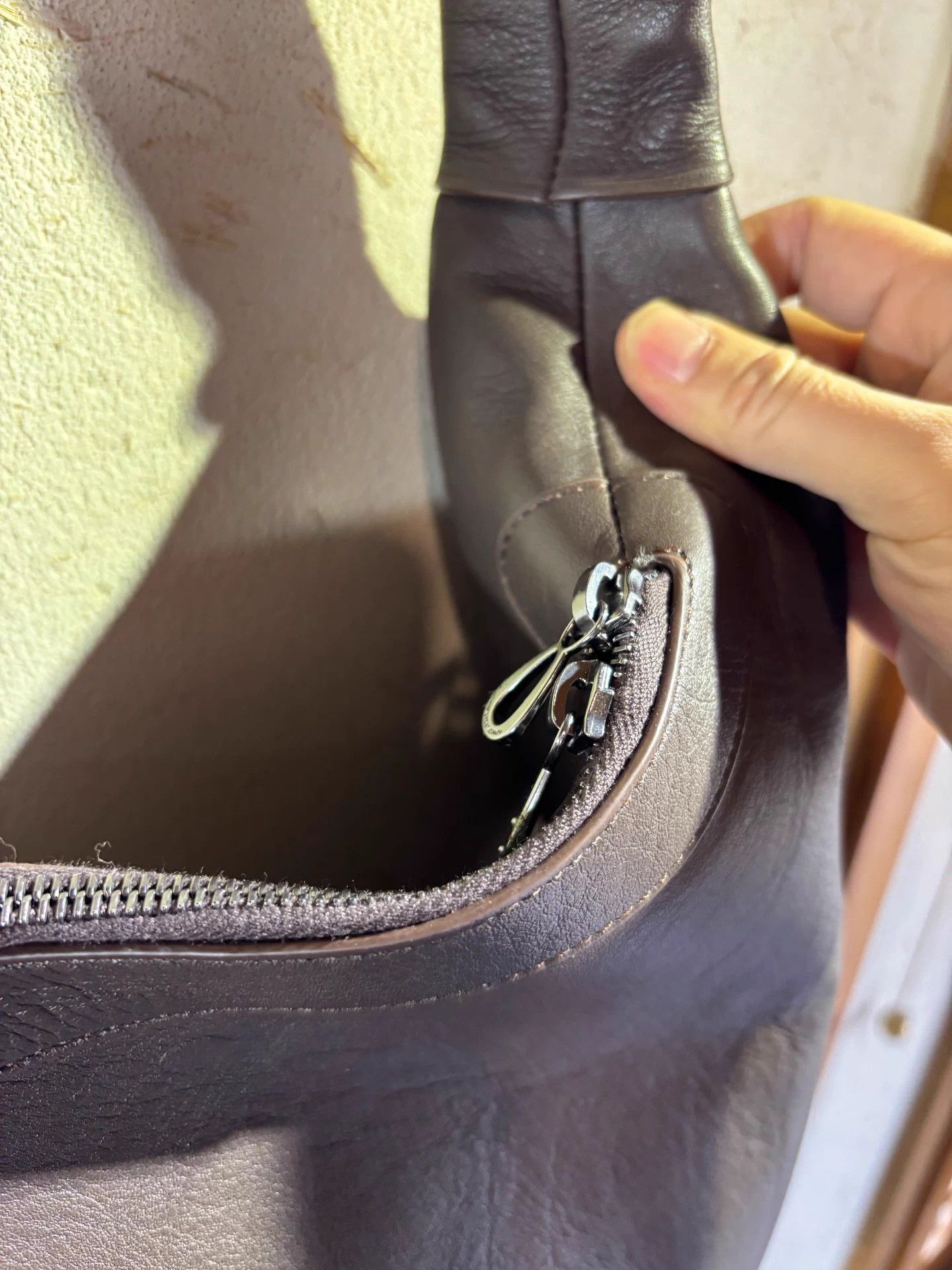 Kiko Kostadinov Kiko Kostadinov 25AW Wander Bag Brown Leather Size F Size ONE SIZE - 4 Thumbnail