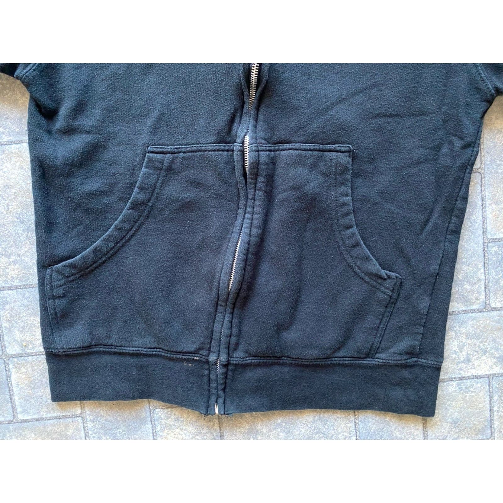 Vintage VINTAGE 2015 Mastodon Hoodie Men’s Small Independent Trading Company Floral Skull Black Full Zip Mens S Size US S / EU 44-46 / 1 - 5 Thumbnail