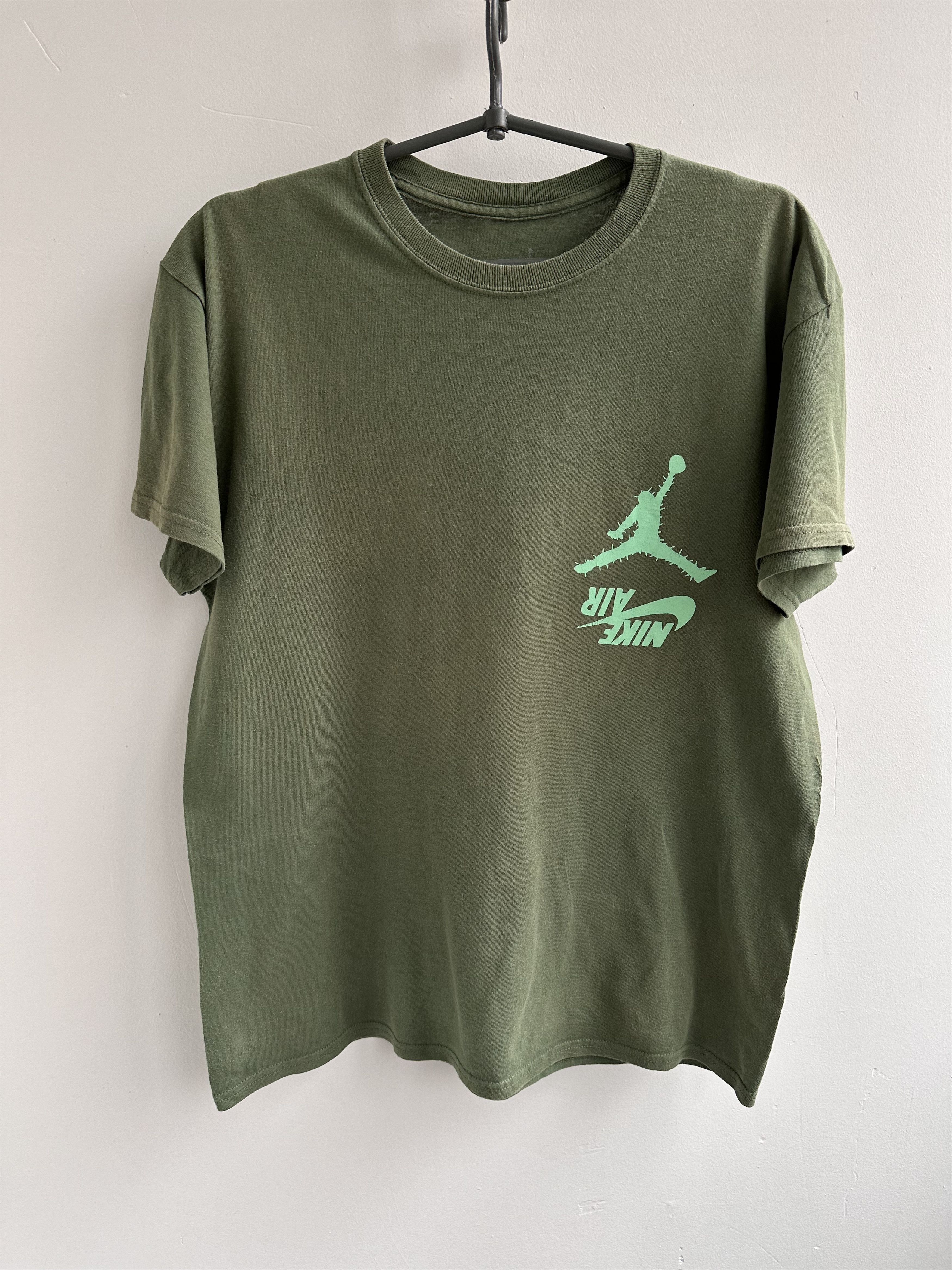 Nike × Travis Scott Nike Cactus Jack Travis Scott t shirt Size US M / EU 48-50 / 2 - 1 Thumbnail