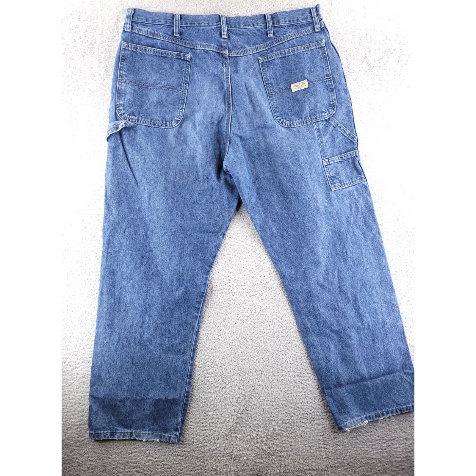 Wrangler Wrangler Jeans Mens 38x32 Blue Medium Wash Distressed Ripped Knee Denim Cotton Zip Inseam 32 Vintage No Size US 34 / EU 50 - 2 Thumbnail