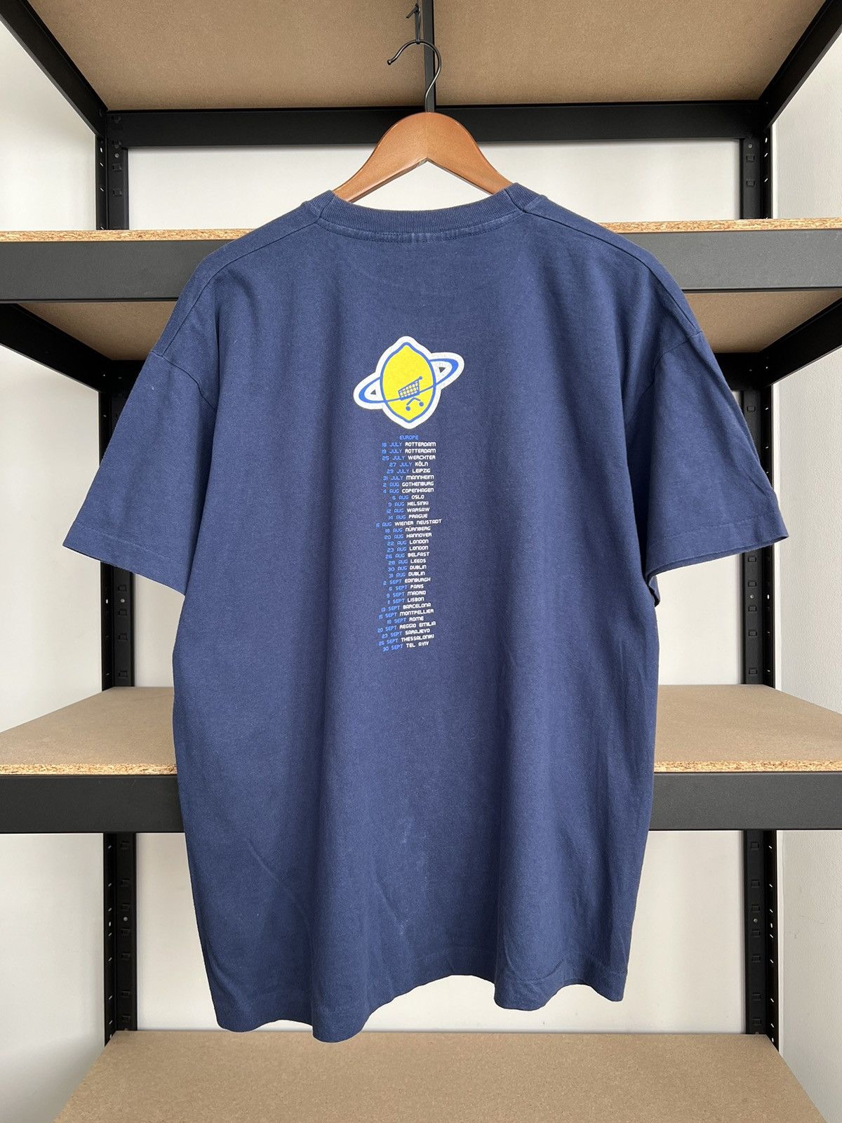 Band Tees Vintage 1997 U2 Popmart Tour Rock Band T-shirt Size US XL / EU 56 / 4 - 2 Thumbnail