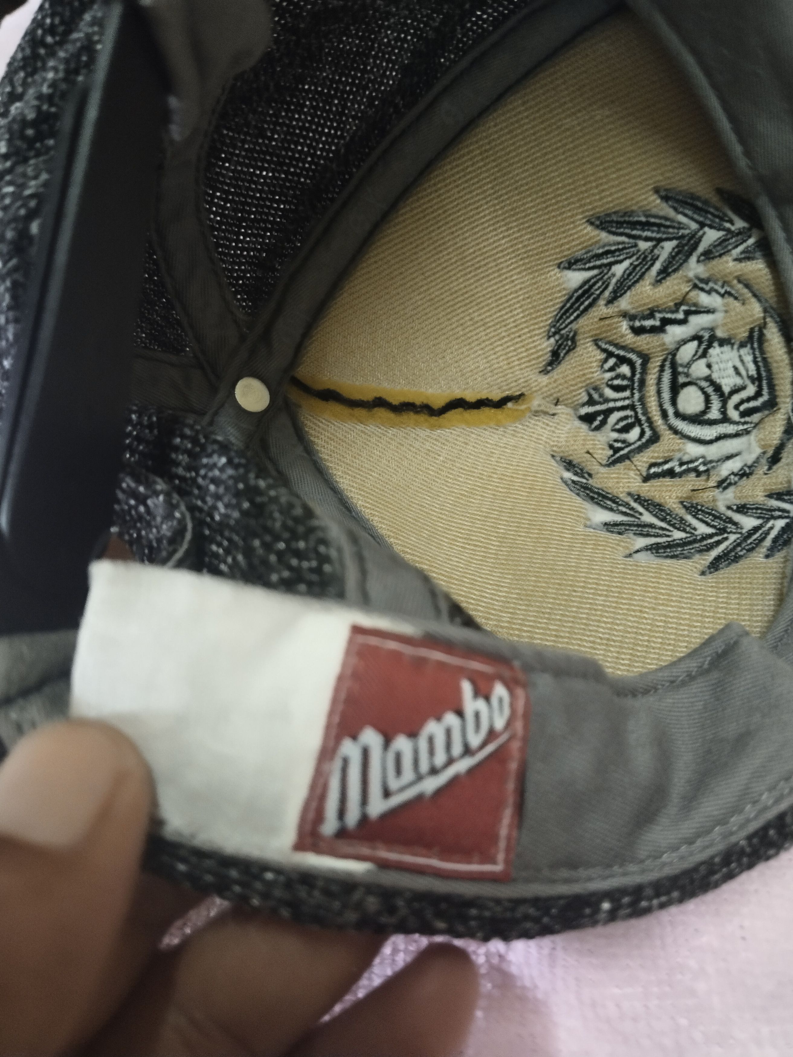 Mambo VINTAGE MAMBO SKULLS OAK LEAF SNAPBACK CAP Size ONE SIZE - 9 Thumbnail