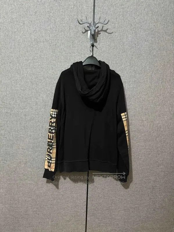 Burberry Burberry Black Cotton Logo Hoodie for Men. Size US S / EU 44-46 / 1 - 2 Thumbnail