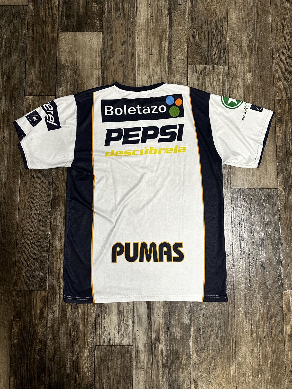 Vintage Vintage 90s PUMAS AOP Soccer Jersey Size US XL / EU 56 / 4 - 7 Thumbnail
