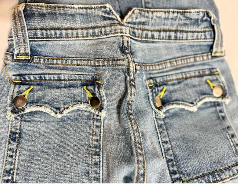 Other V2 Jeans “The Collection” Low-Rise Flare Blue Denim Jeans W1 Size 26" / US 2 / IT 38 - 2 Thumbnail