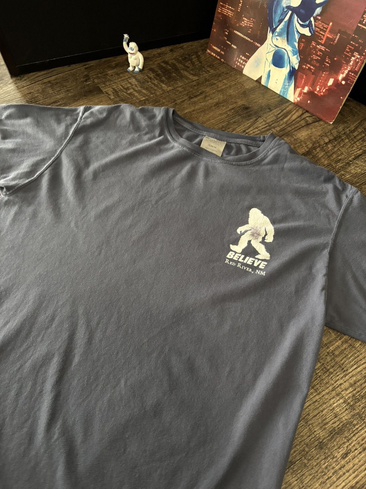 Vintage Y2k Bigfoot Comedy Graphic Tee Medium Size US M / EU 48-50 / 2 - 3 Thumbnail