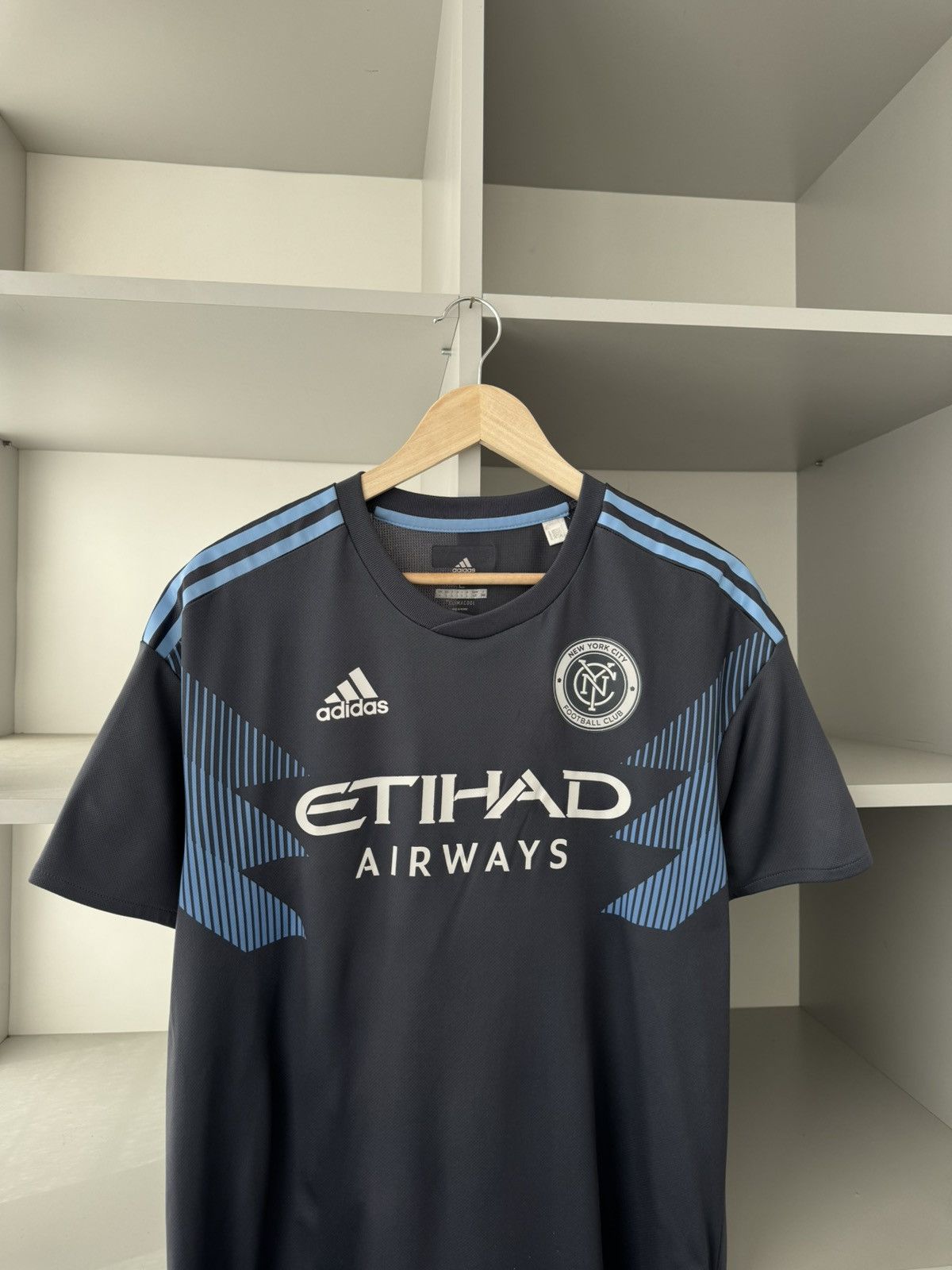 Adidas Adidas New York City MLS 2018 Home Jersey CE3261 Size US L / EU 52-54 / 3 - 2 Thumbnail