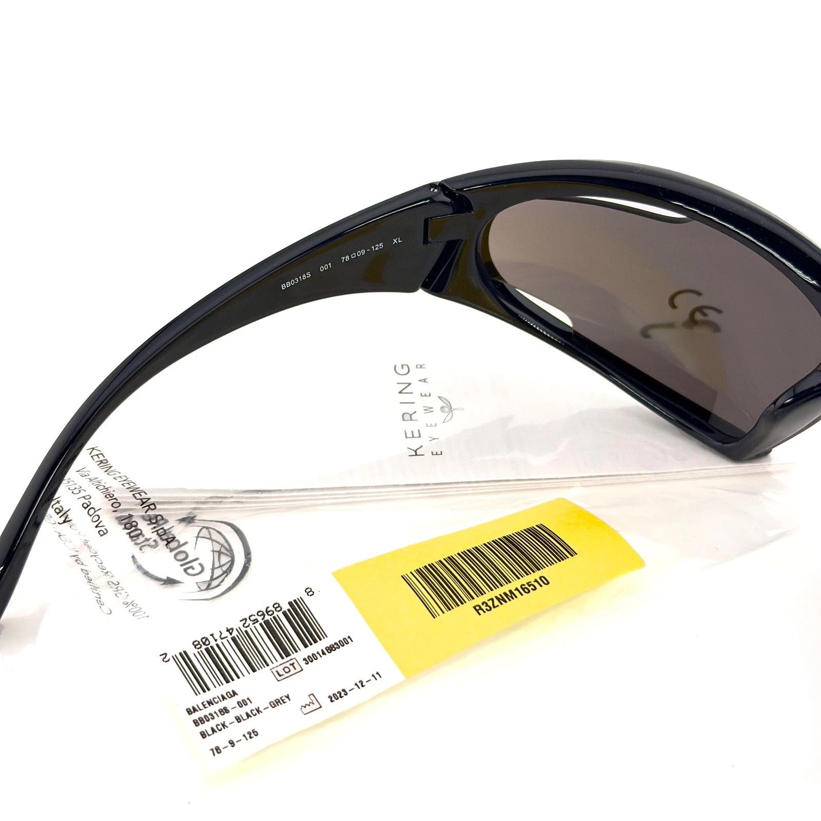 Balenciaga BALENCIAGA DYNAMO 0318 Black 001 Fashion Sunglasses BB0318S Size ONE SIZE - 6 Thumbnail