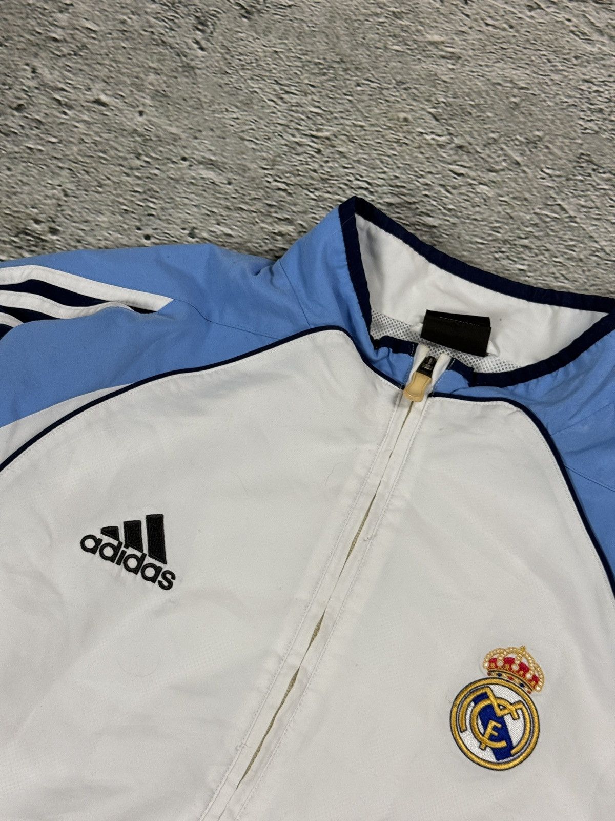Adidas Real Madrid Adidas tracksuit White Blue 05/06 Vintage Size US M / EU 48-50 / 2 - 5 Thumbnail