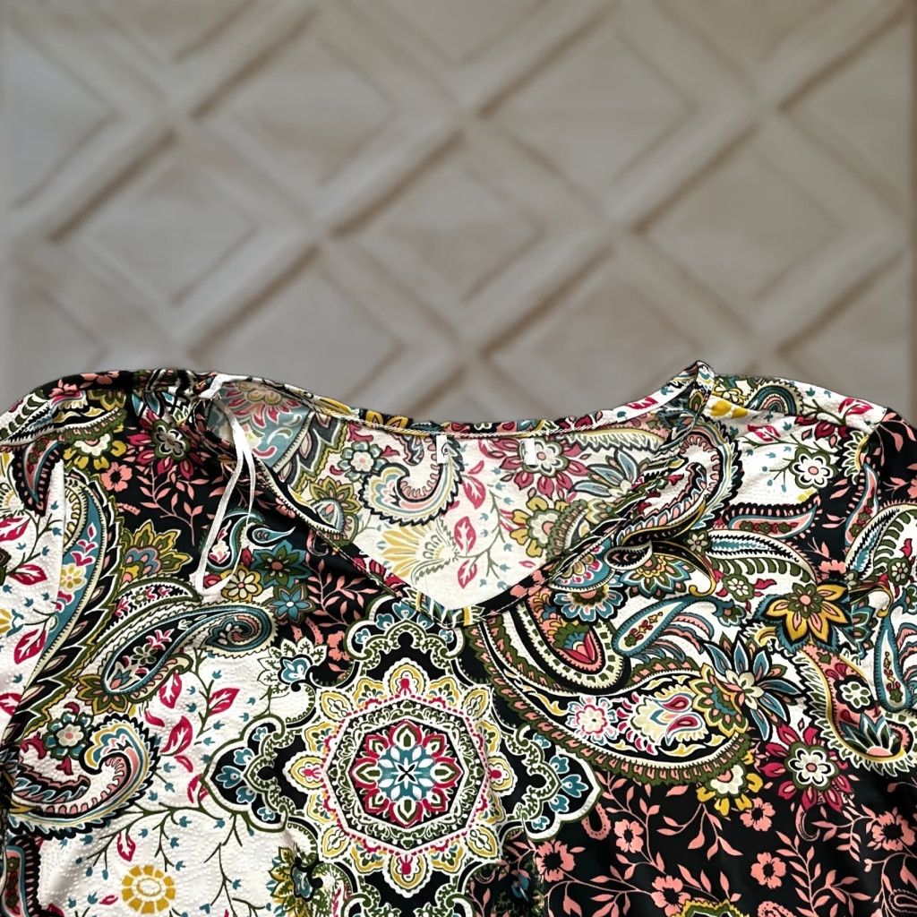 Vintage Unbranded Blouse Shirt Womens 2XL Paisley Floral 3/4 Sleeve Lace Cuff V Neck Top Size XXL / US 16-18 / IT 52-54 - 1 Thumbnail