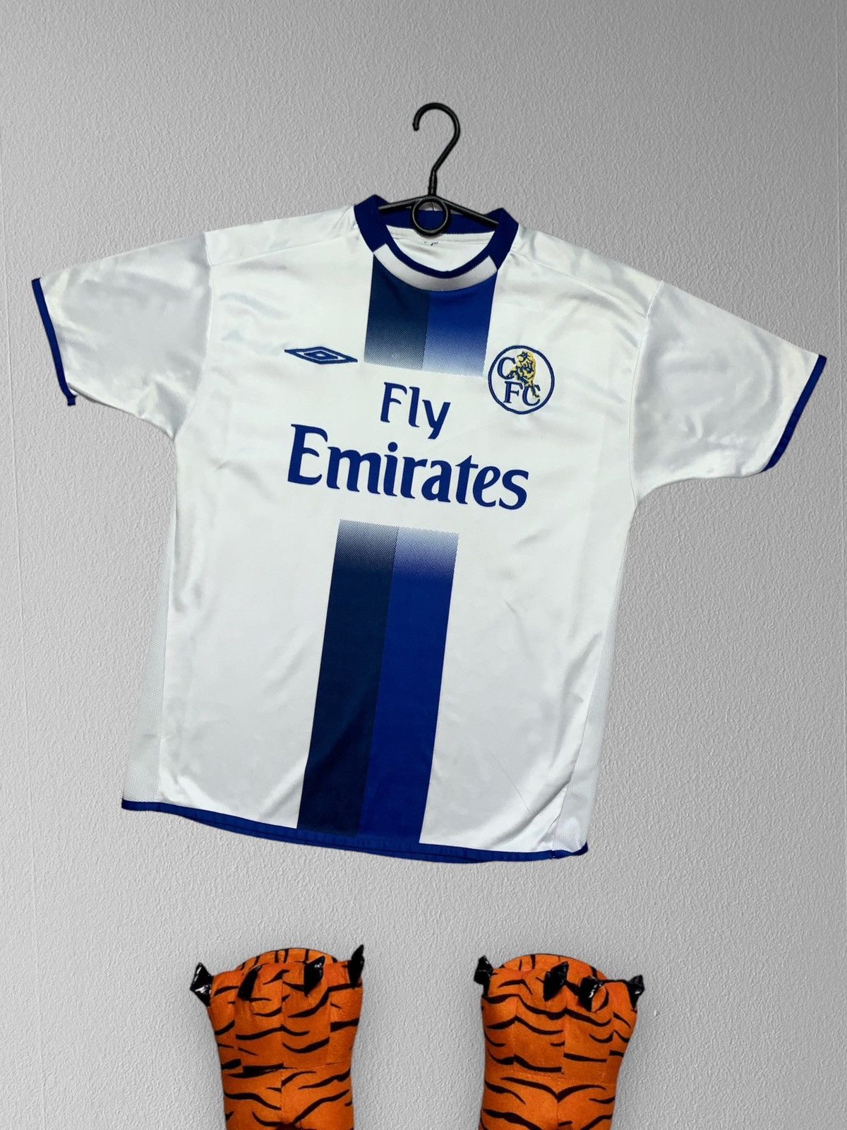 image of Chelsea Soccer x Umbro Vintage Soccer Jersey Umbro Chelsea in White, Men's (Size Small)