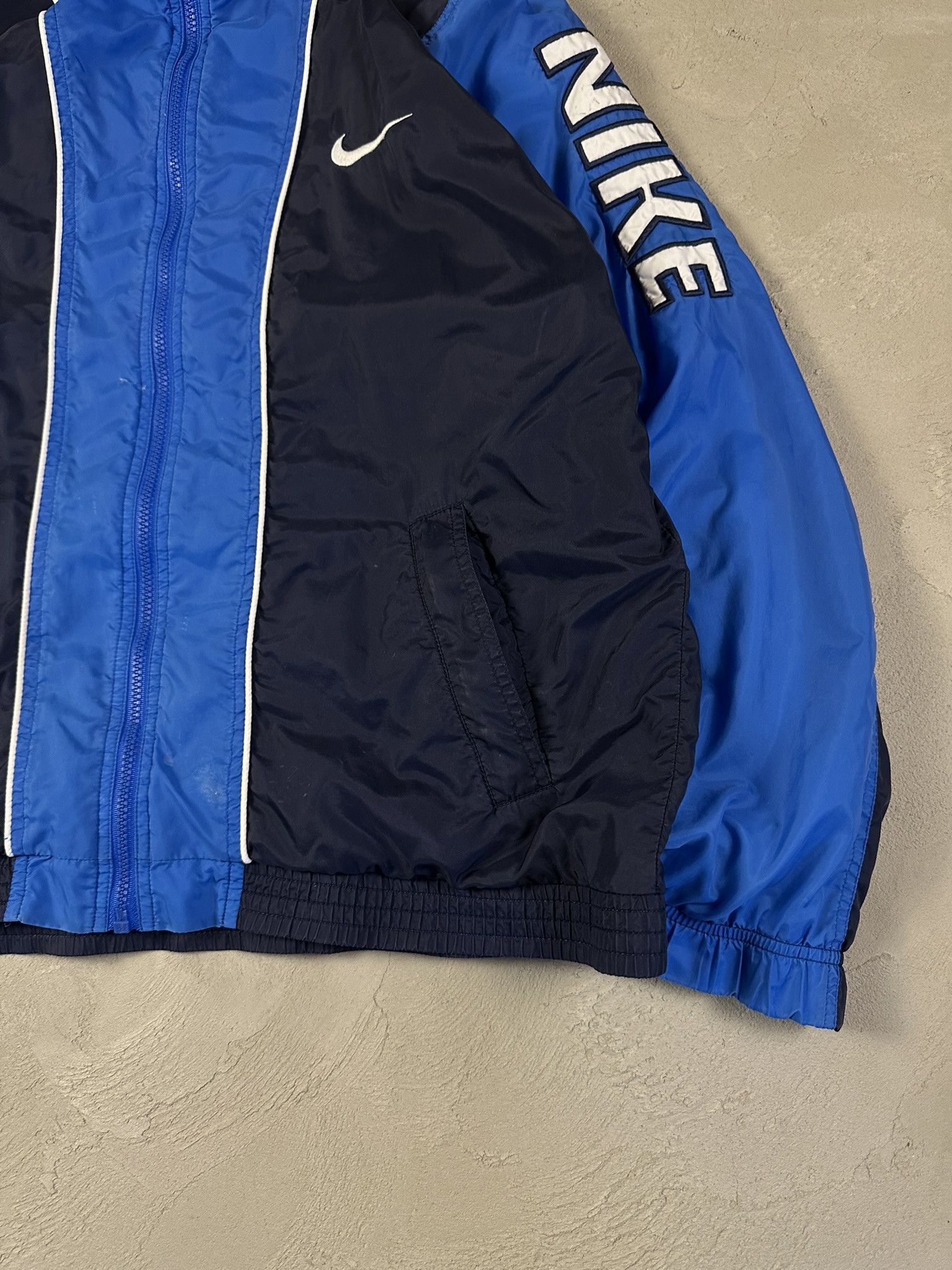 Nike 90s Vintage Nike Tracksuit Nylon Zip Jacket Size US M / EU 48-50 / 2 - 5 Thumbnail