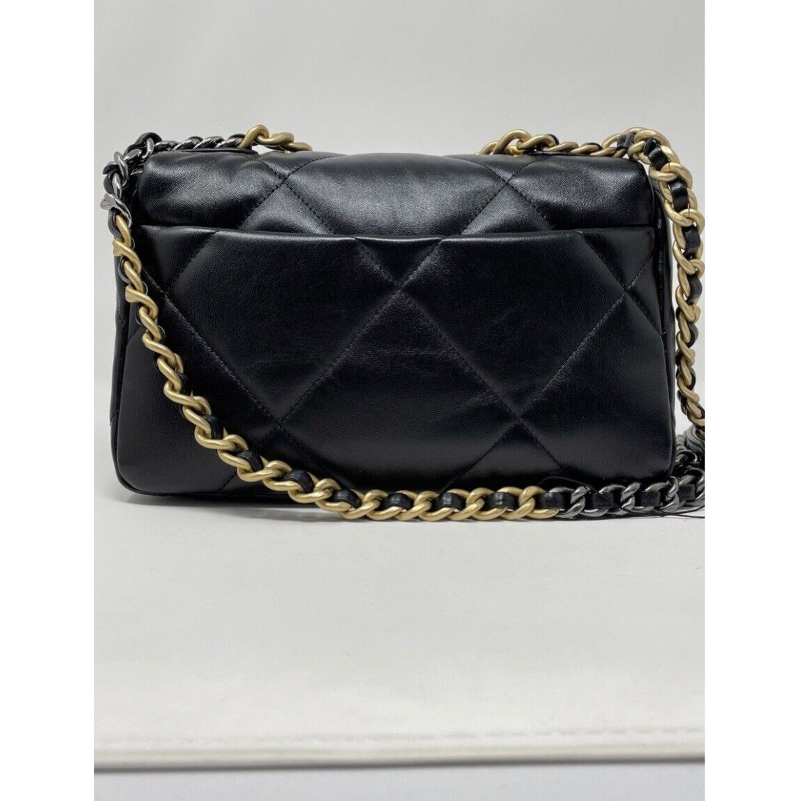 Chanel CHANEL 19 Lambskin Quilted Small Black Flap bag Size ONE SIZE - 9 Thumbnail