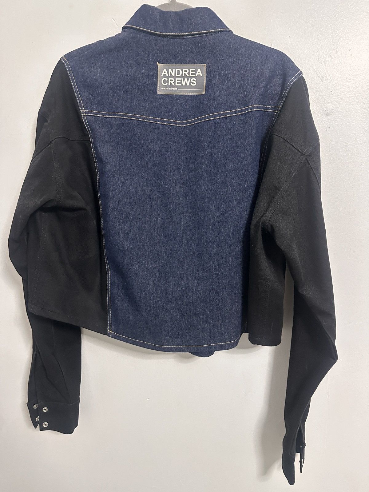 Andrea Crews Blue and black denim crop jacket Size US S / EU 44-46 / 1 - 5 Thumbnail