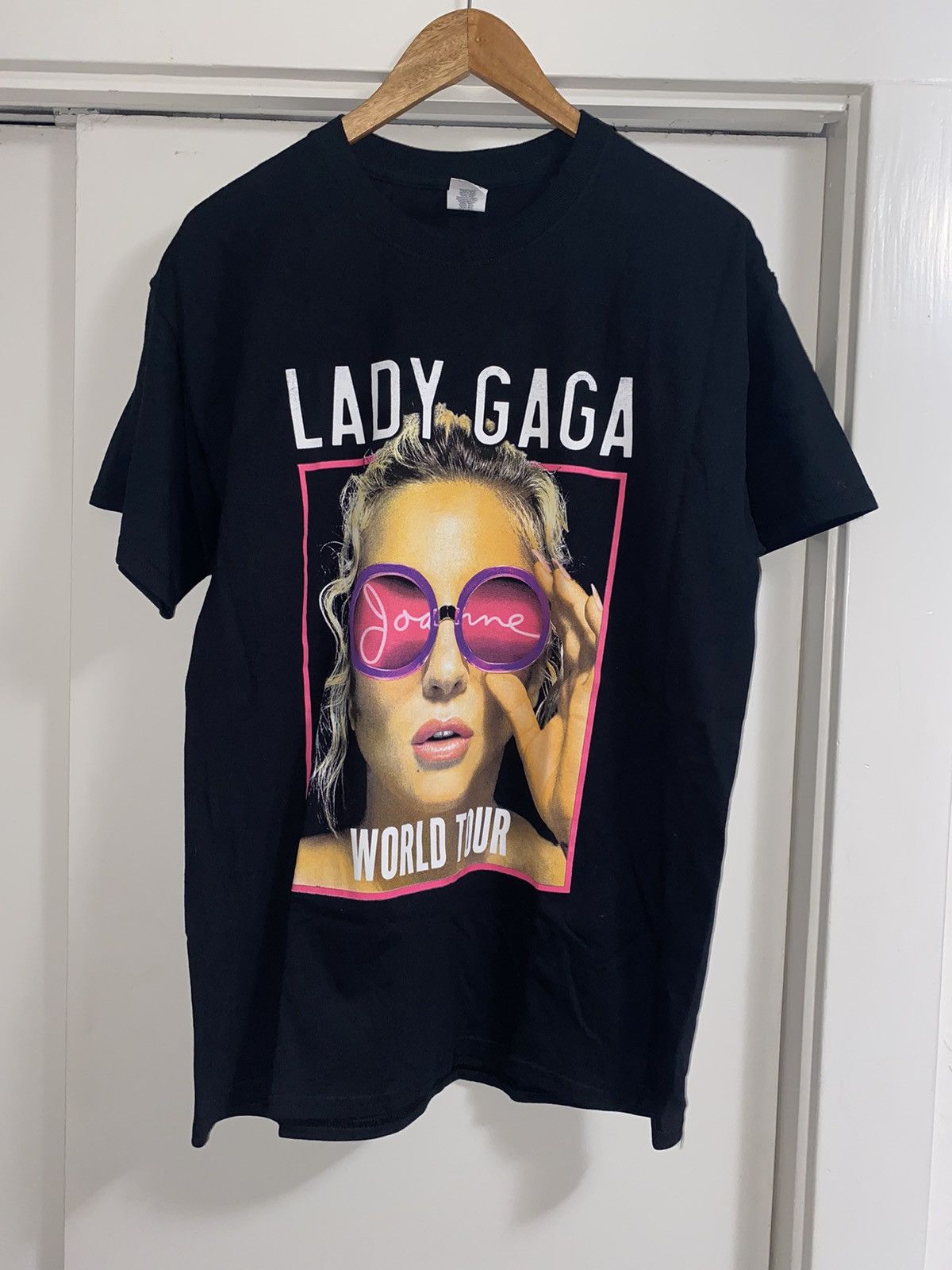 Band Tees Lady Gaga 2017 World Tour Shirt Size US L / EU 52-54 / 3 - 1 Thumbnail