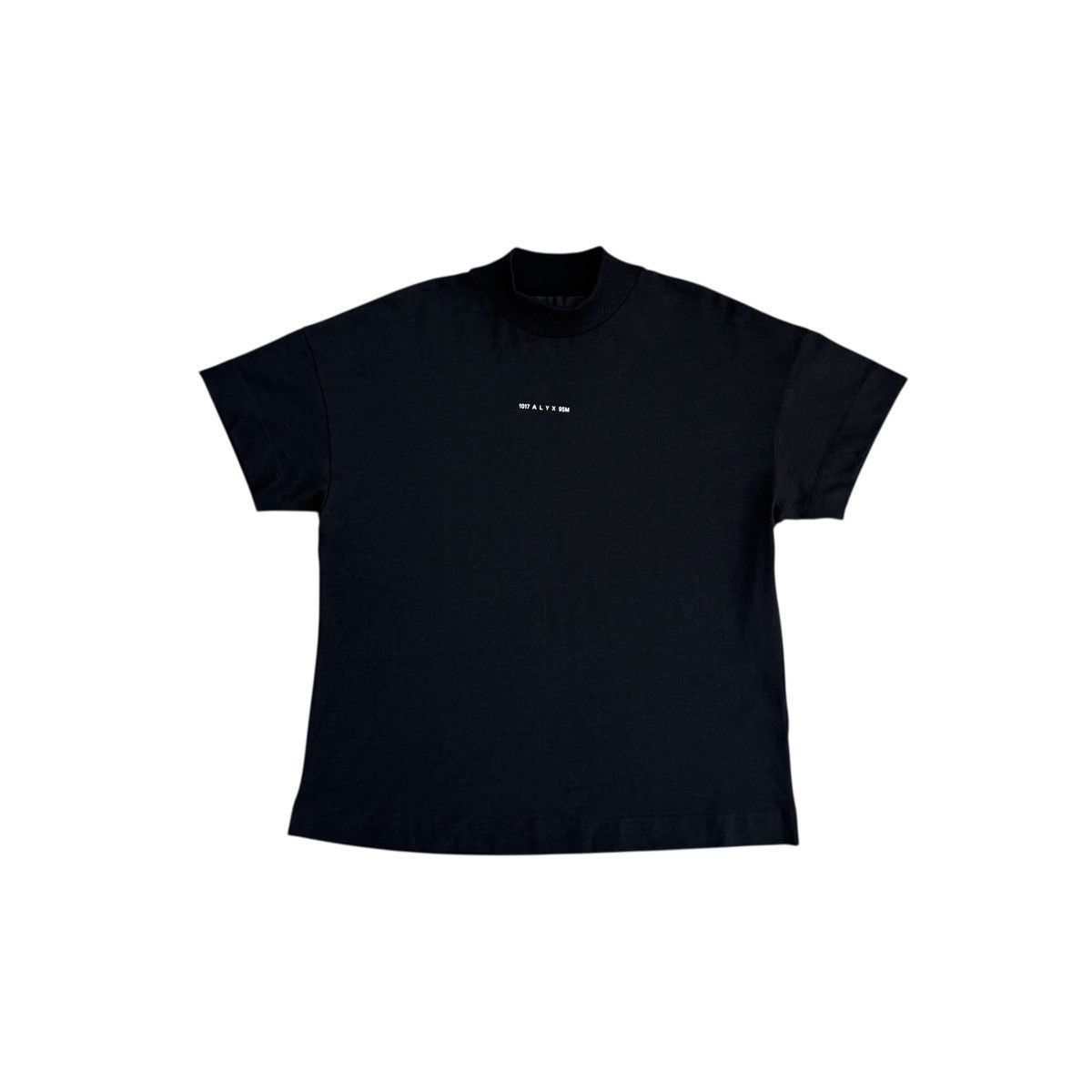 1017 ALYX 9SM 1017 ALYX 9SM Center Logo T-Shirt Size M Oversized Size US M / EU 48-50 / 2 - 1 Thumbnail