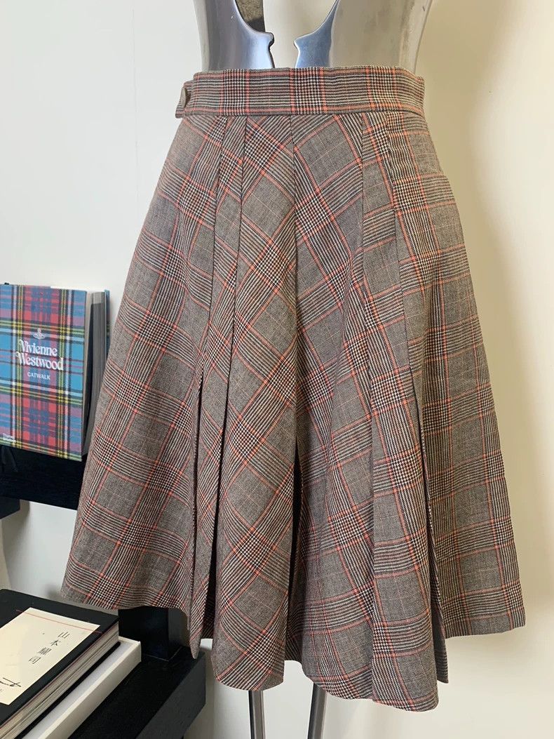 Vivienne Westwood Vivienne Westwood size2 Brown checkered coat and skirt set Size M / US 6-8 / IT 42-44 - 8 Thumbnail