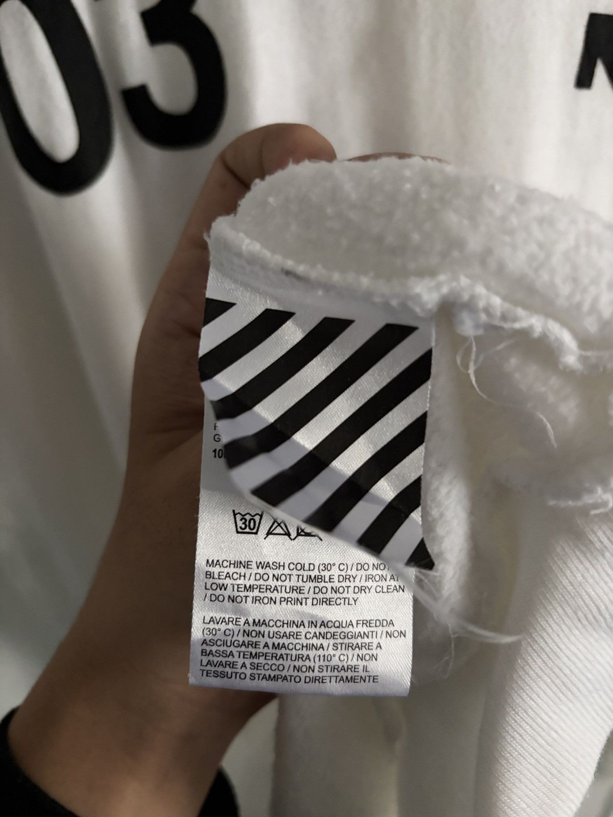 Off-White (XL) Off White 03 Arrows 2018 Hoodie Size US XL / EU 56 / 4 - 7 Thumbnail