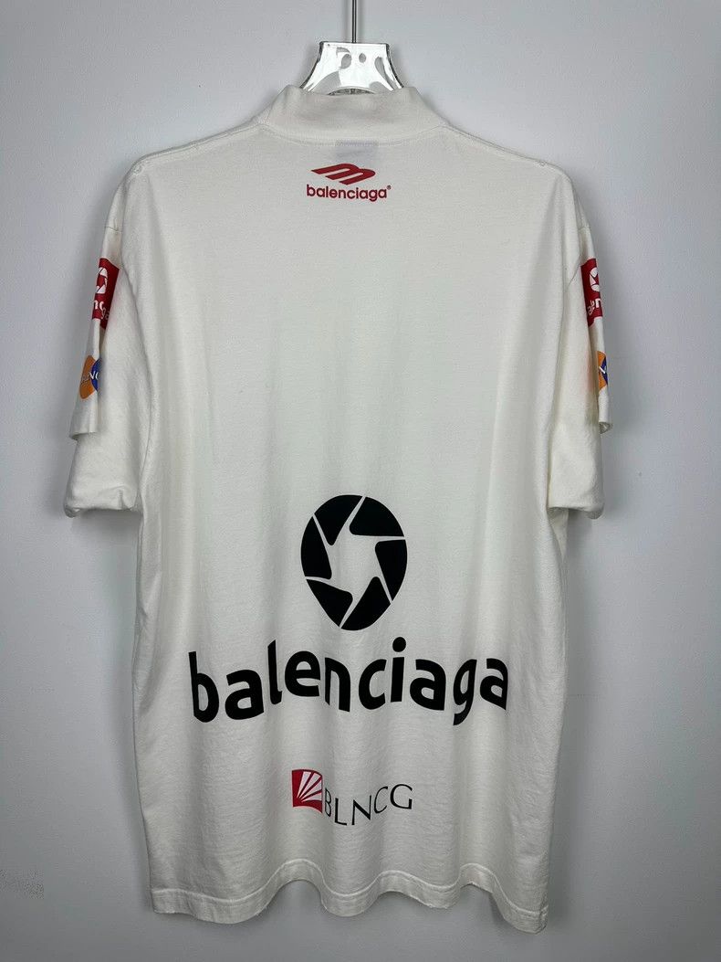 Balenciaga Balenciaga White op league racing badge short sleeve 2502-N Size US L / EU 52-54 / 3 - 2 Thumbnail