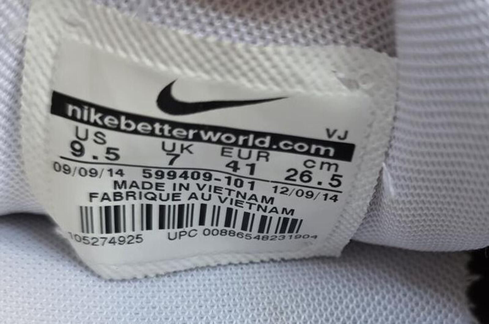 Nike Nike Air Max Thea Triple White Running Shoes Size 9.5 US Size US 9.5 / IT 39.5 - 6 Thumbnail