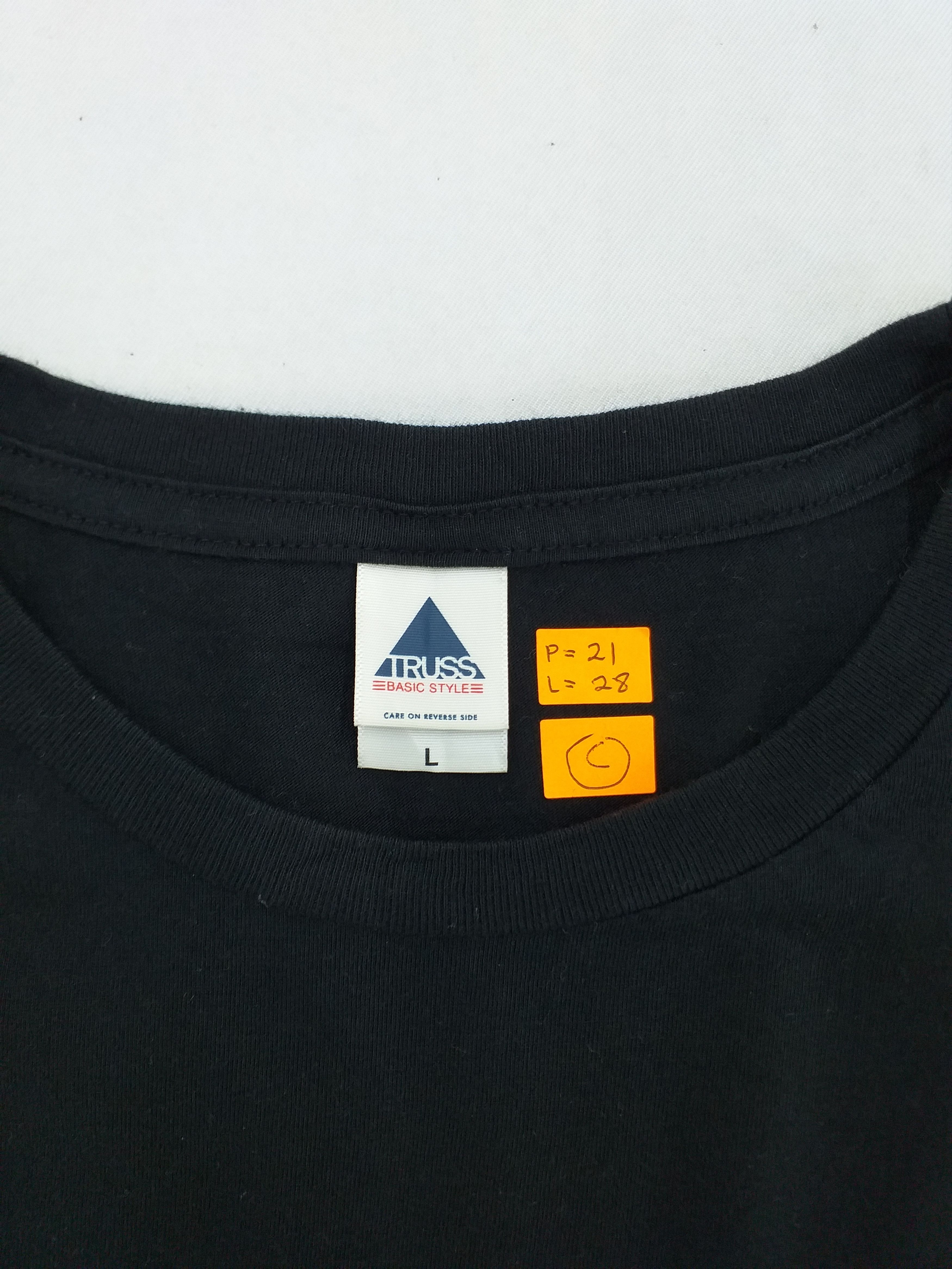 Band Tees Vintage Japanese Brand Day & Night Show Me T Shirt C077 Size US L / EU 52-54 / 3 - 5 Thumbnail