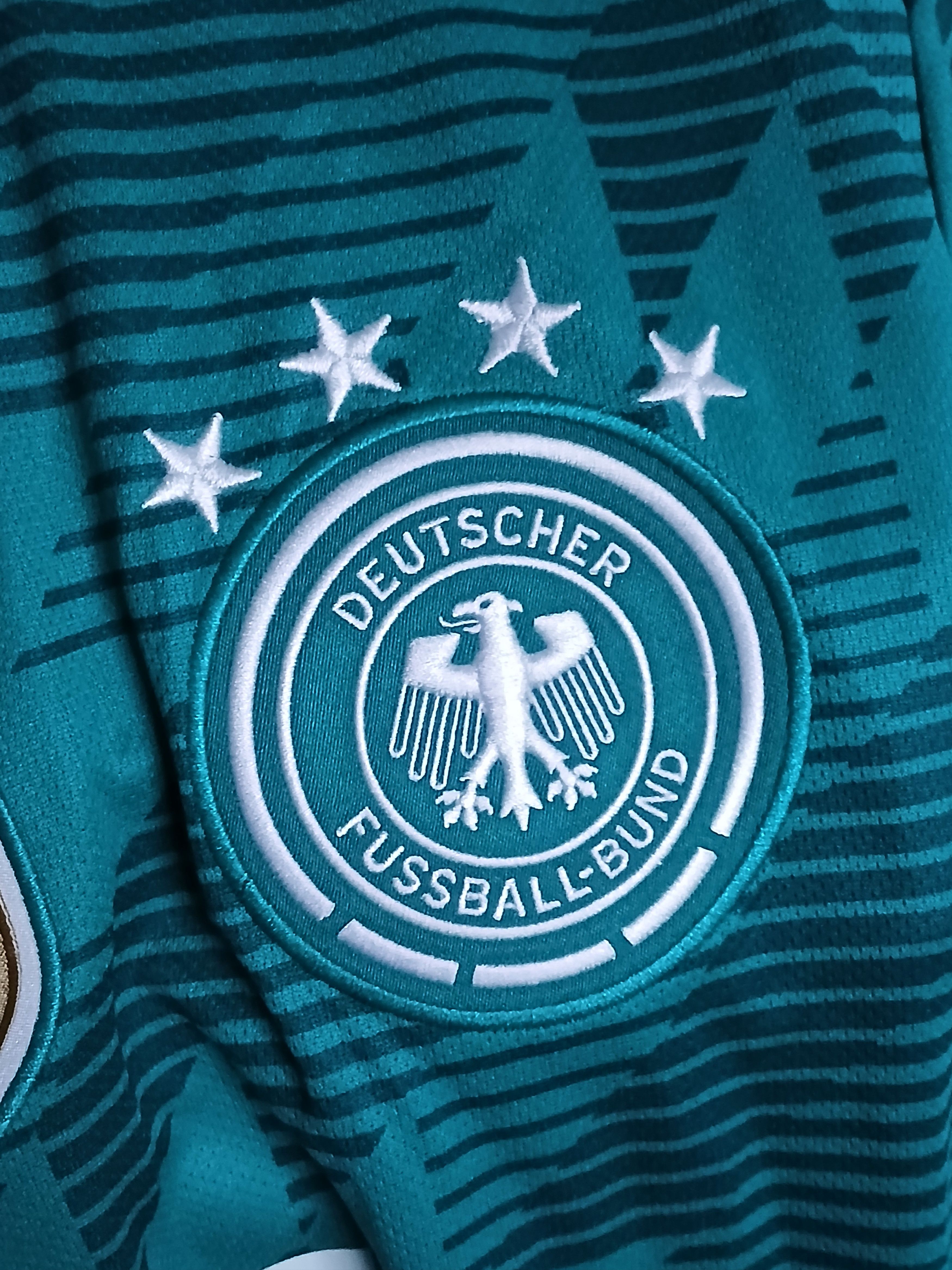 Adidas New Germany National Football Team 18/19 Away Jersey T-Shirt Size US L / EU 52-54 / 3 - 5 Thumbnail